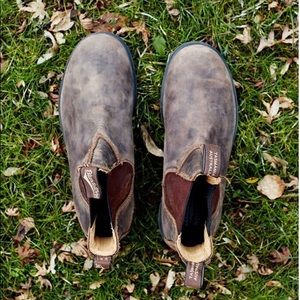 Women’s Blundstones
